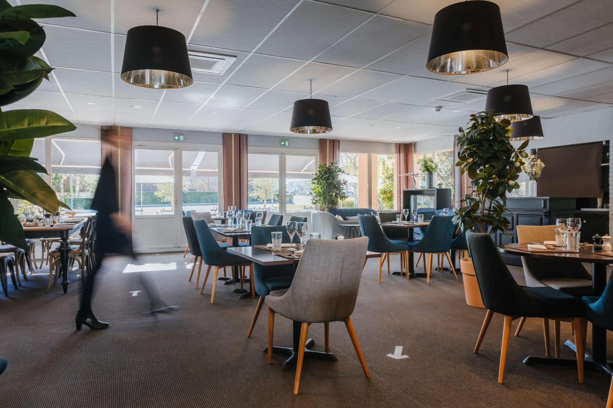 Sure Hotel By Best Western Châteauroux Esterno foto